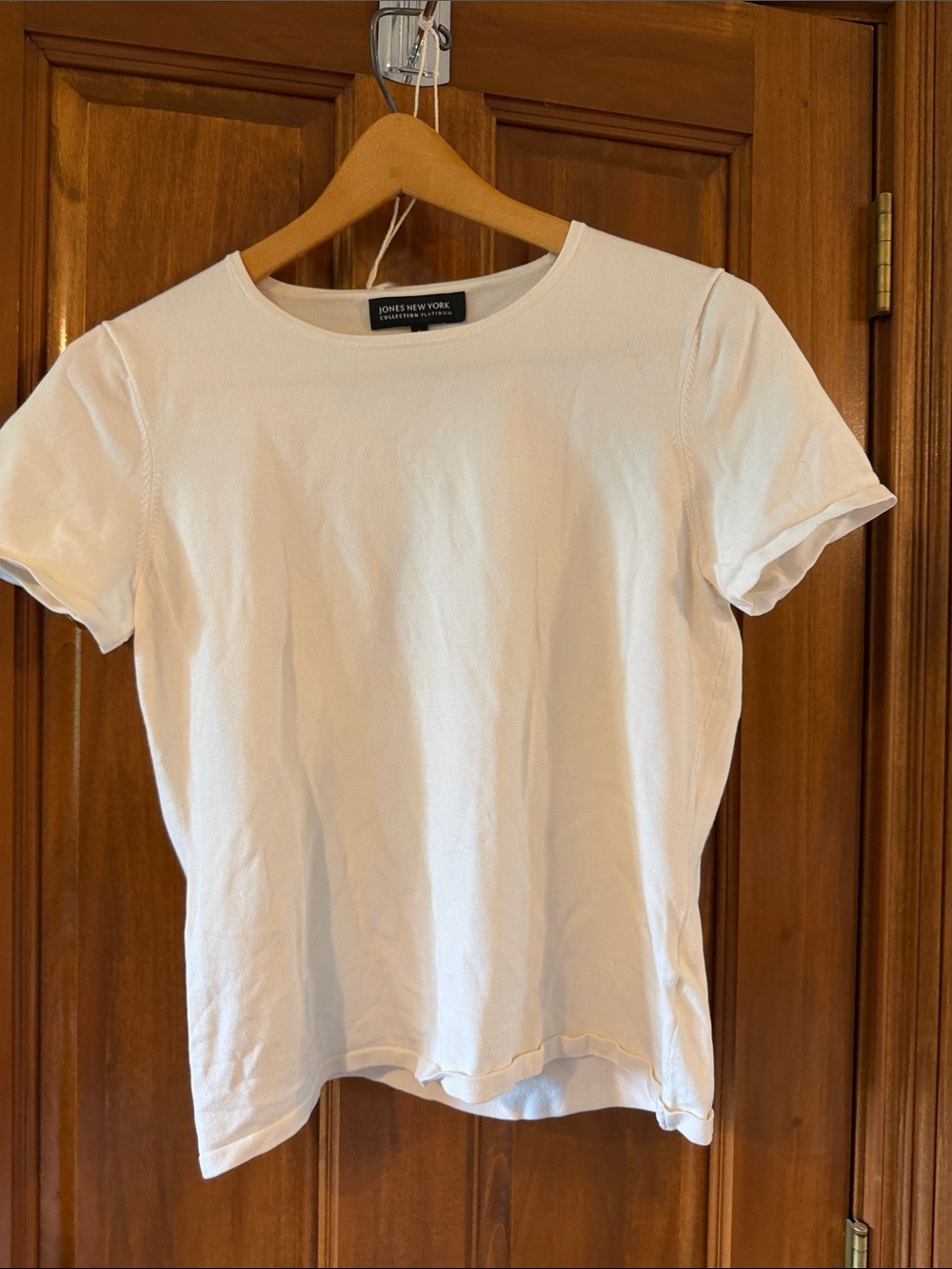 Jones New York Classic White Short-Sleeve Crewneck Tee